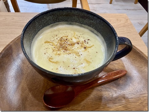 IMG_8337 - resized 2025-12-13 13-20-06