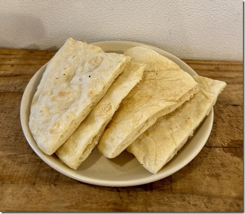 IMG_8742 - resized 2025-12-23 20-13-28